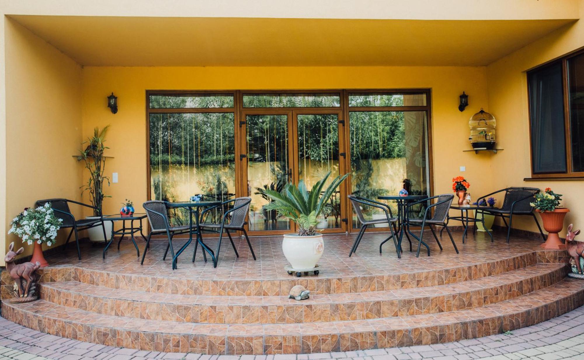 Villa Fenix Berehove  Exterior foto